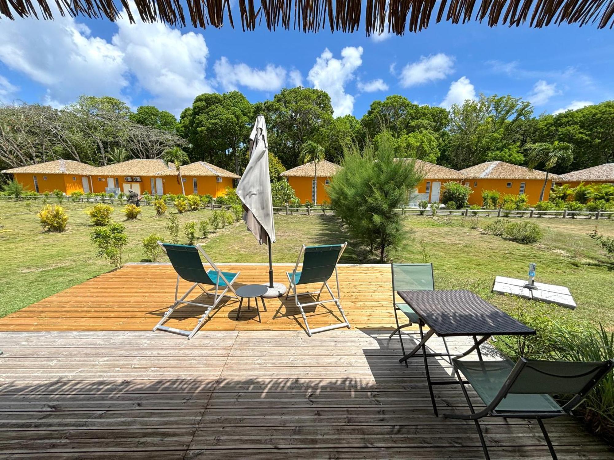 Bungalow La Kawannaise - Piscine, Terrasse, Plage Grand-Bourg (Marie Galante) Exterior foto